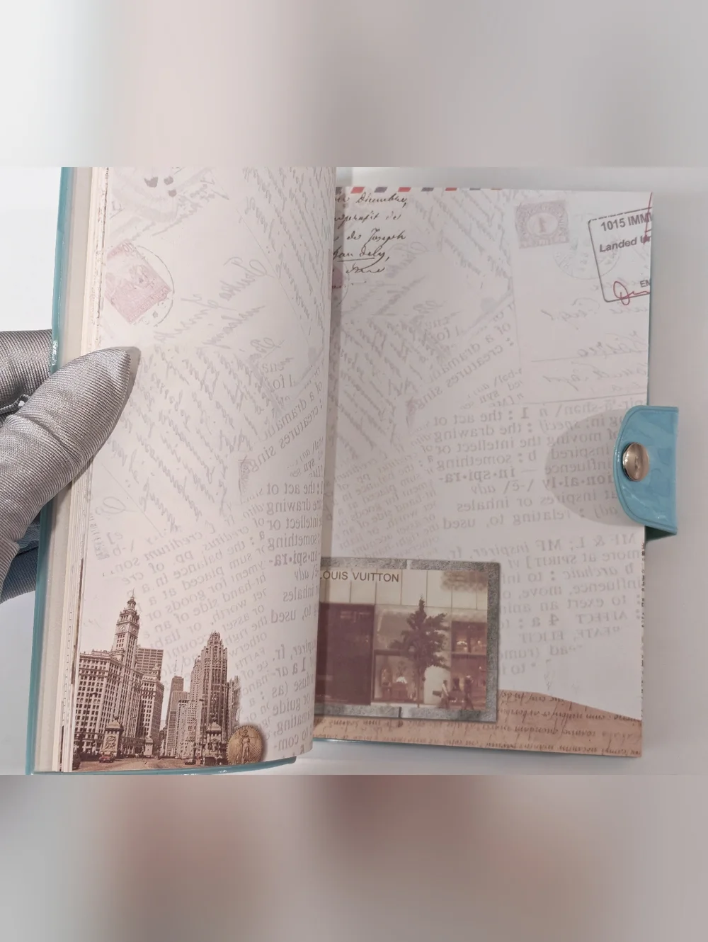 Light Blue Photo Diary - Picture 6 of 8